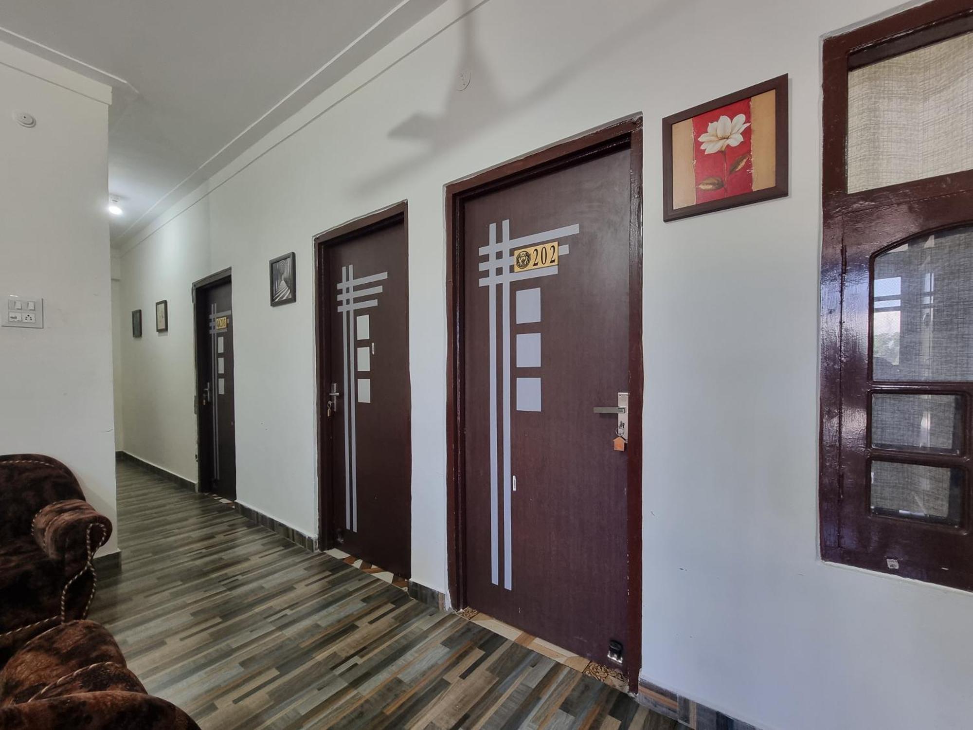Baikunth Homes Dalhousie Exterior photo